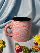 Load image into Gallery viewer, Flower checker mug 3
