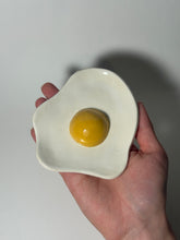 Load image into Gallery viewer, Eggy trinket dish
