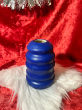 Load image into Gallery viewer, Wavy vase
