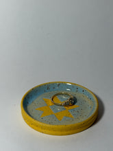 Load image into Gallery viewer, Quilt star trinket dish
