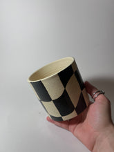Load image into Gallery viewer, Checker planter 2
