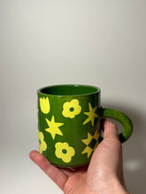 Load image into Gallery viewer, Feels like spring mug
