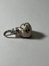 Load image into Gallery viewer, Ghost key chain 3
