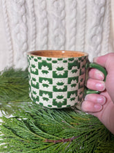 Load image into Gallery viewer, Green quilt mug
