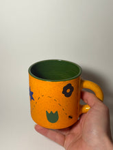 Load image into Gallery viewer, Picnic mug 5
