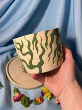 Load image into Gallery viewer, Fern planter
