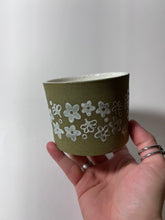 Load image into Gallery viewer, Spring blossom mug 4
