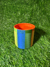 Load image into Gallery viewer, Monochrome zigzag mug

