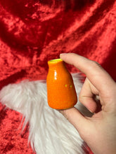 Load image into Gallery viewer, Crackled mini vase
