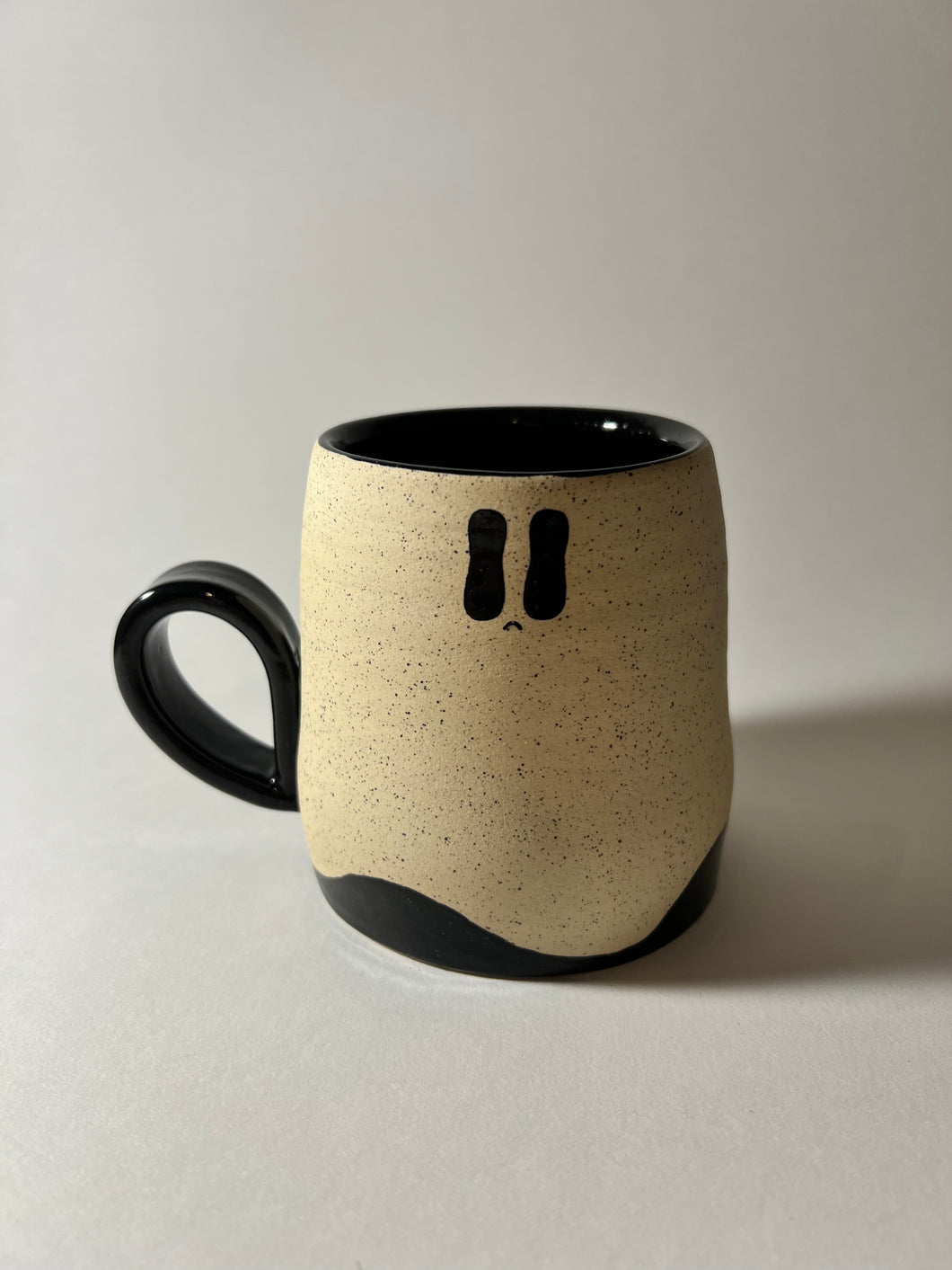 Ghosty mug 1