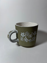 Load image into Gallery viewer, Spring blossom mug 5
