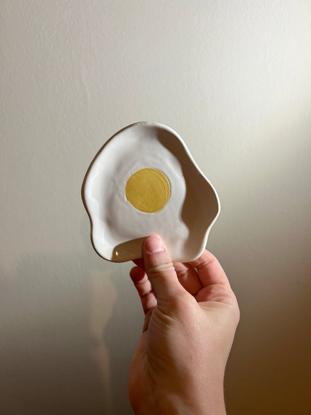 Eggy trinket dish
