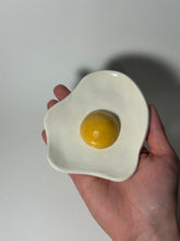 Load image into Gallery viewer, Eggy trinket dish
