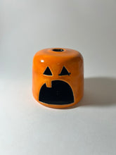 Load image into Gallery viewer, Jack-o-lantern incense burner (second)
